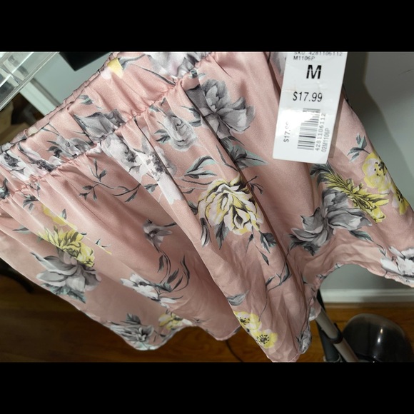 Silk floral shorts set - Picture 5 of 11